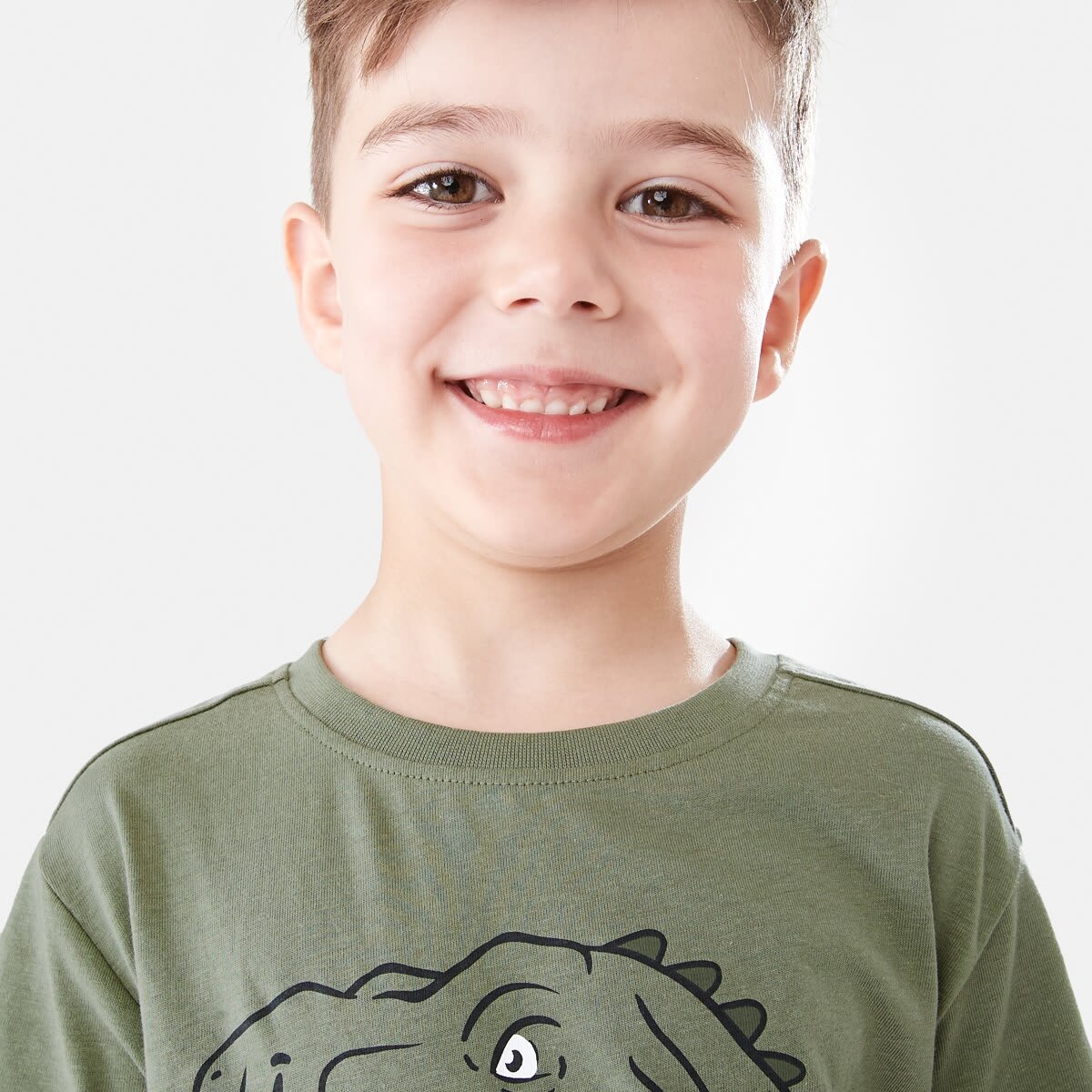 Chest Print T-shirt -(size 2-3Y)