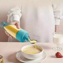 New 90ml/3OZ Colorful Silicone Baby Bottle, Porridge Bottle With Soft Silicone Feeding Spoon, Suction Cup And Dust Cover, Soft Squeeze Feeding Bottle