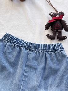 SHEIN Playful Pals 3-Year-Old Baby Boy Blue White Stripe Summer Casual Page Boy Outfit,Includes Cartoon T-Shirt And Light Blue Denim Shorts,Cute Children's Everyday Wear