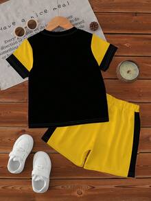 1 Set Infant/Toddler Boys' Casual Fashionable Minimalist Eye-Catching Black & Yellow Contrast King Letter Print Short Sleeve T-Shirt And Shorts Set, Suitable For Outdoor, Sports In Summer
