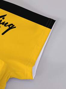 1 Set Infant/Toddler Boys' Casual Fashionable Minimalist Eye-Catching Black & Yellow Contrast King Letter Print Short Sleeve T-Shirt And Shorts Set, Suitable For Outdoor, Sports In Summer