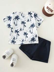 SHEIN Bubblio 2pcs Baby Boy Coconut Tree Print Pattern Soft Knit Patchwork Pocket Round Neck Short Sleeve Top T-Shirt And Elastic Waist Shorts Set Beach Outfit Sets