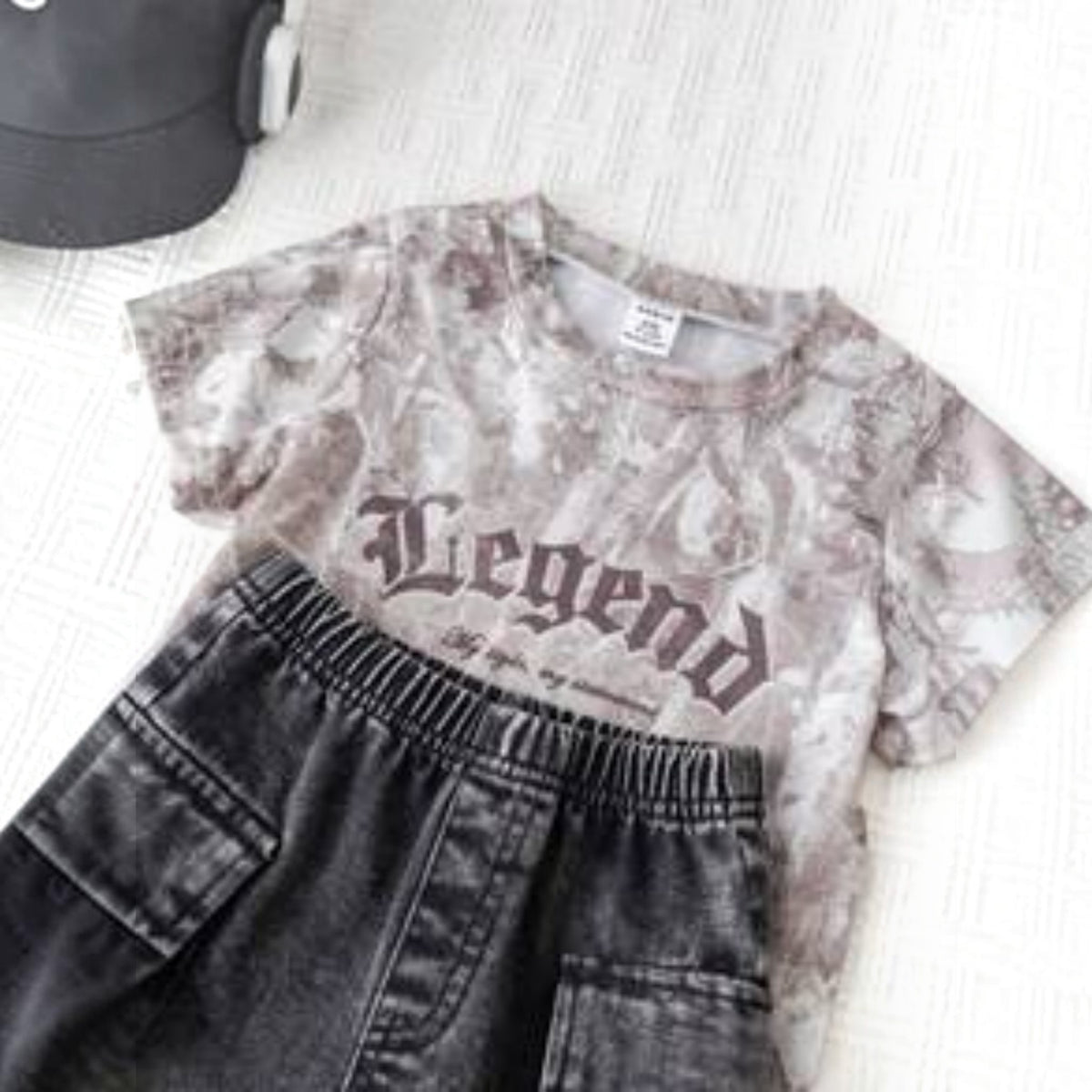 SHEIN 2pcs Baby Boy Summer Casual Street Style Grey Camo T-Shirt And Cargo Denim Shorts Black Denim Pants Set