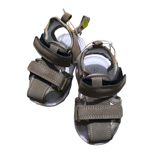 Kaki sandal