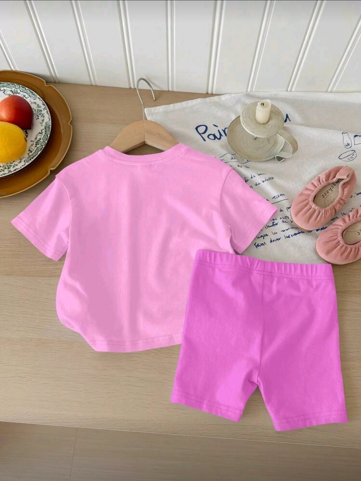 SHEIN Bright Pink, Cute & Sweet Cartoon Rainbow, Heart, Unicorn Print, Baby Girls Casual Loose Round Neck Short Sleeve T-Shirt And Skinny Shorts Set.