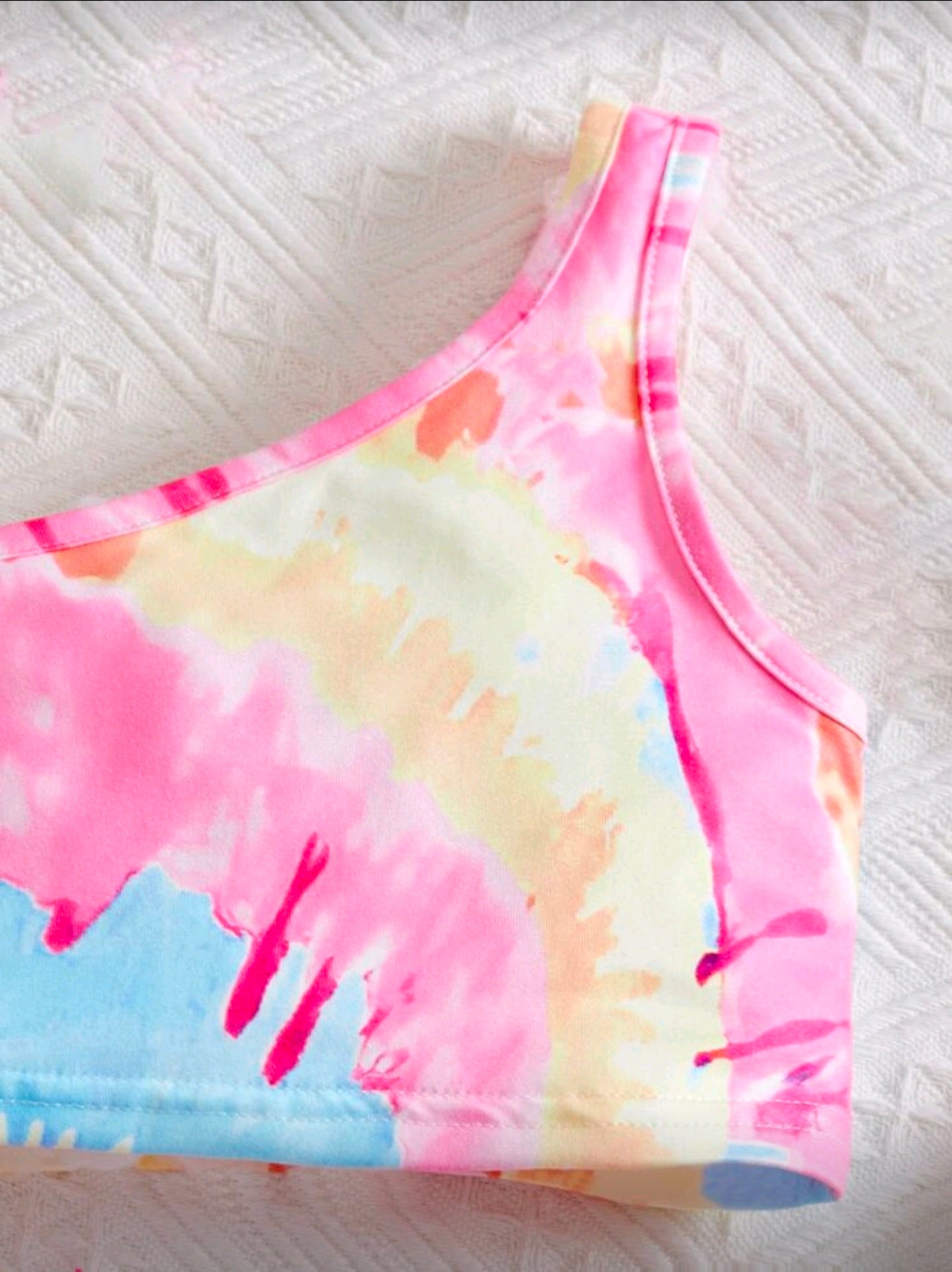 SHEIN 2pcs/Set Baby Girl Round Neck Short Sleeve Top And Elastic Waist Shorts, Suitable For Summer