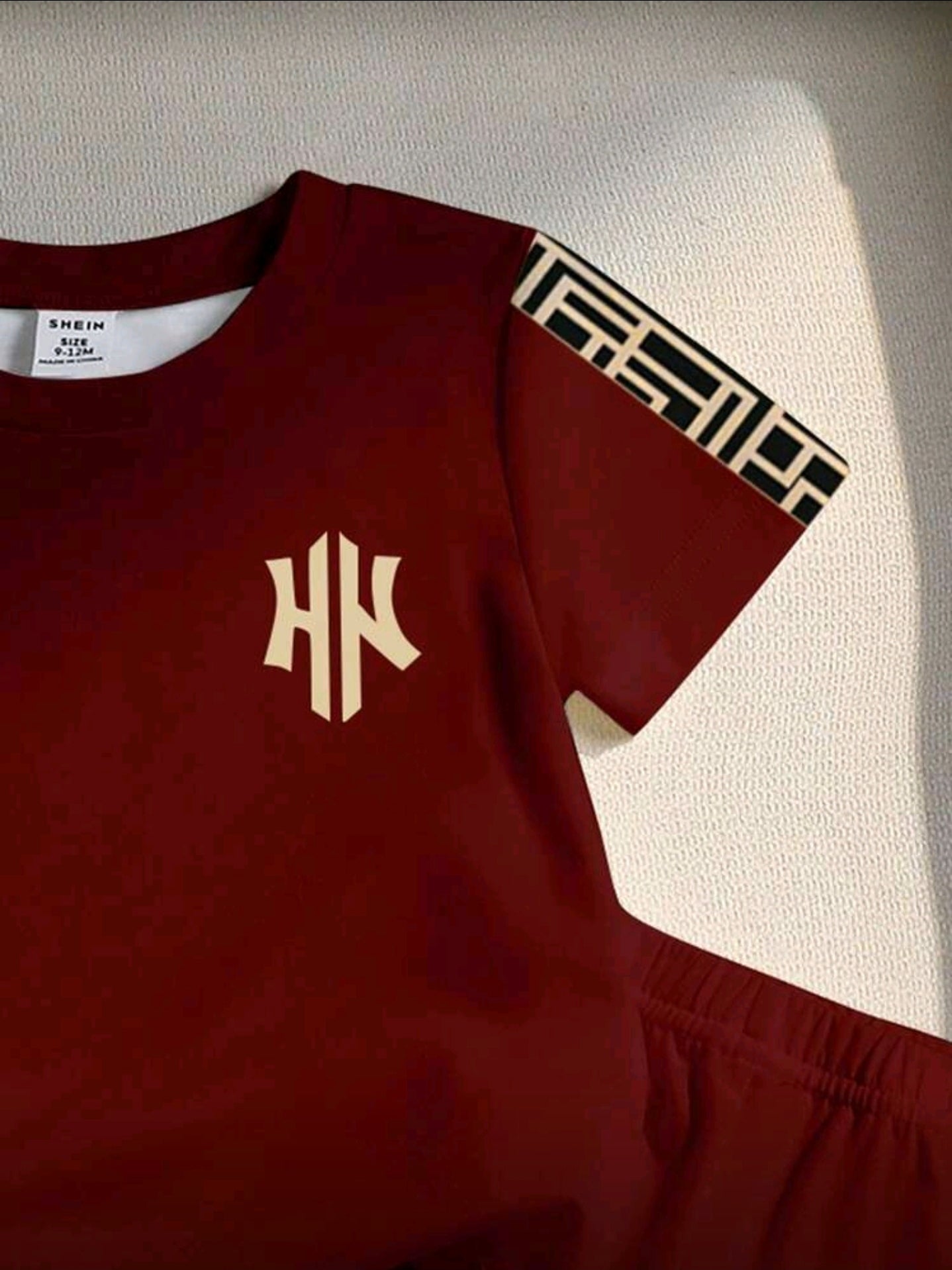 SHEIN Playful Pals 1 Set Baby Boys Casual Fashion Letter & Geometric Plaid Print Round Neck Short Sleeve T-Shirt And Shorts Soft Knit Outfit