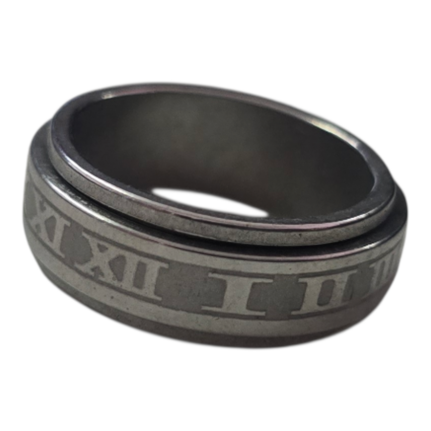spinner ring featuring a Roman numeral pattern