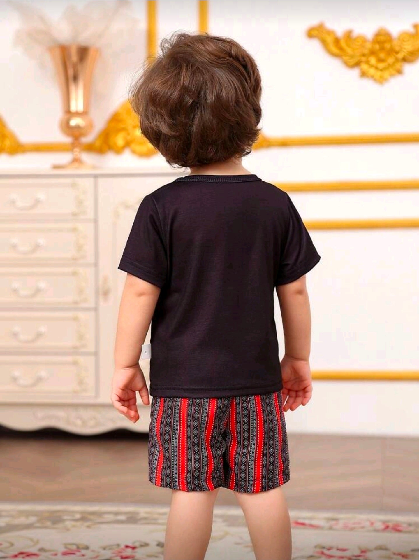 Baby Boy Black Graphic Print Collar Short Sleeve T-Shirt And Shorts Set, Suitable For Multiple Occasions