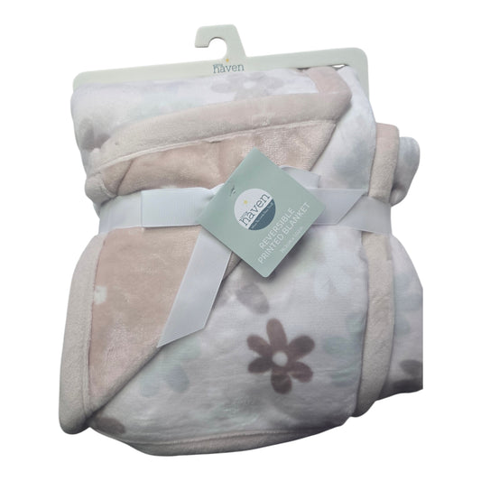 Little haven reversible printed blanket (76.2cm×1.02m)